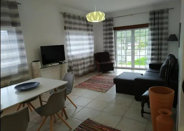 Semesterbostad Casa Do Espinheiro São Mamede